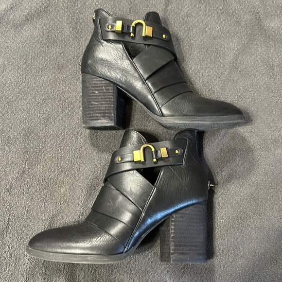 Isola Leather Booties - Picture 1 of 4
